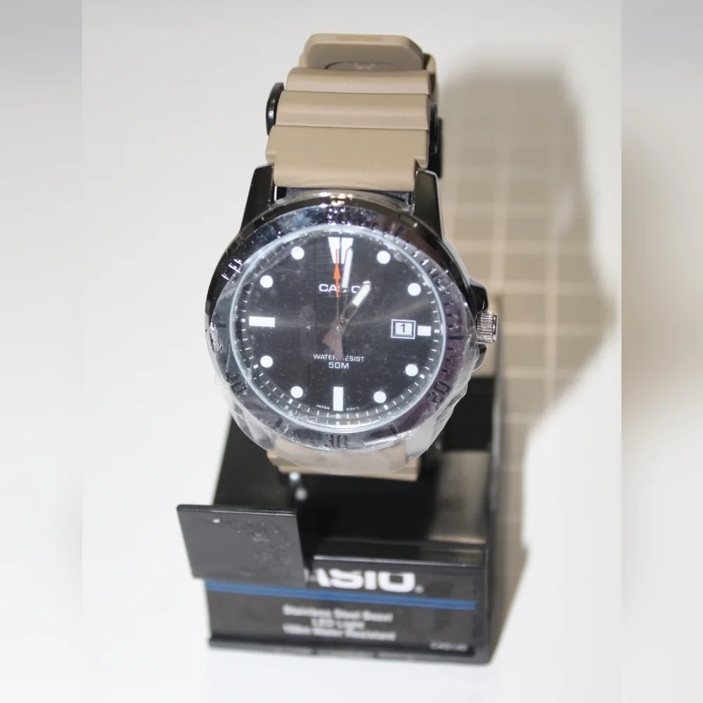 ✨🆕✨ Casio Men's Watch - Picture 3 of 6